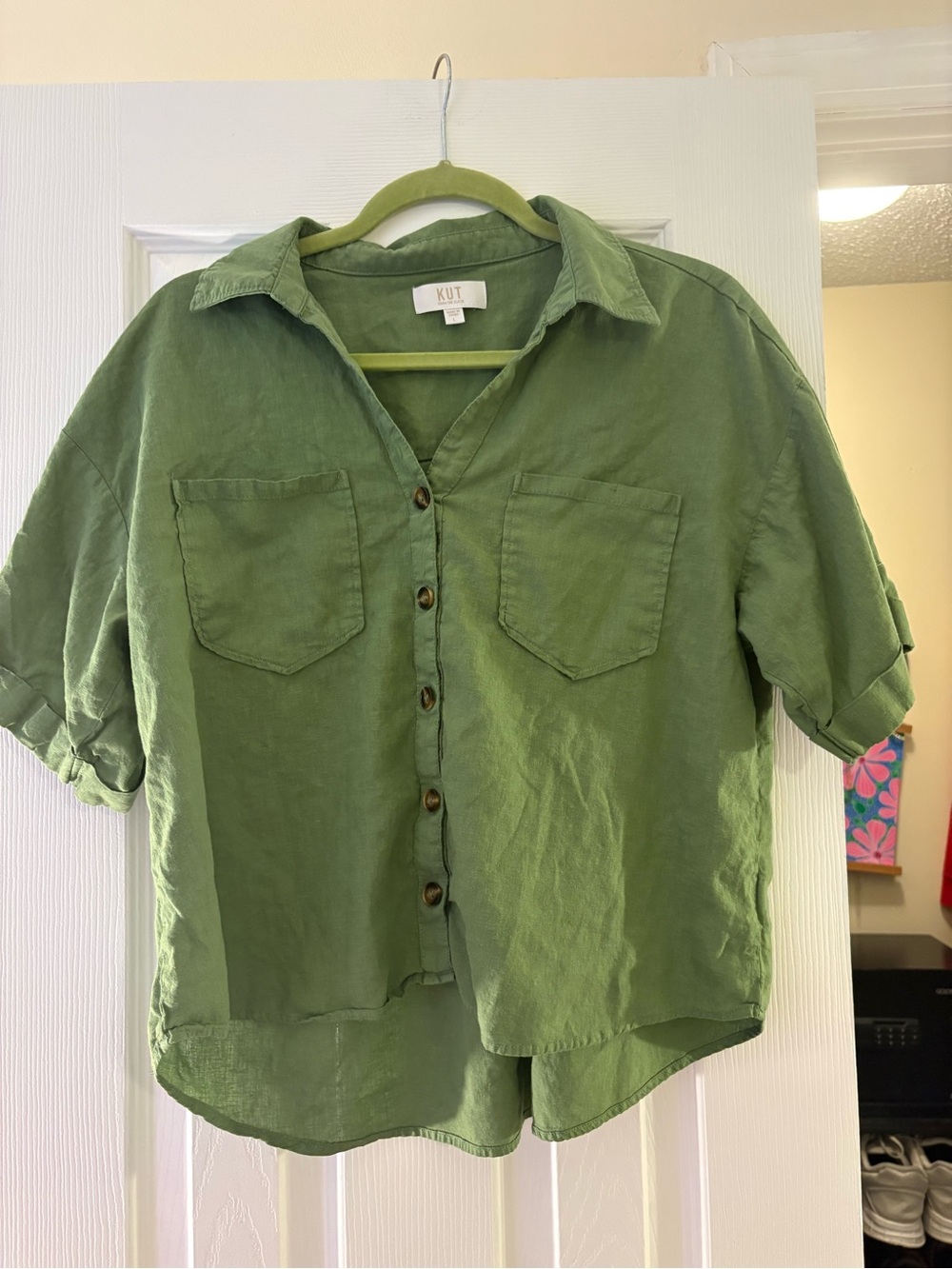 Kut from the Kloth Olive Green Button-Up Shirt